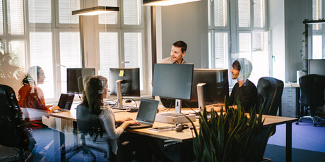 世界最大容量的FPGA芯片來(lái)了！包含350億晶體管